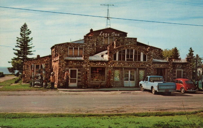 Legs Inn - Vintage Postcard